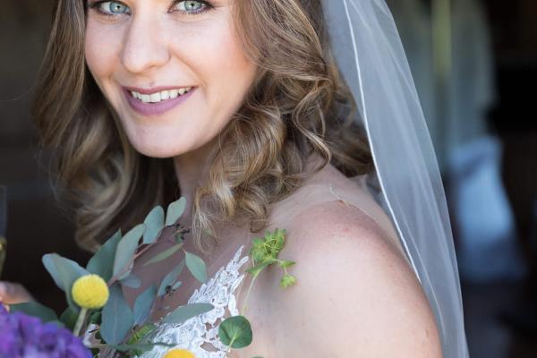 Bright and Colorful Kirigin Cellars Wedding | Katie and Marshall