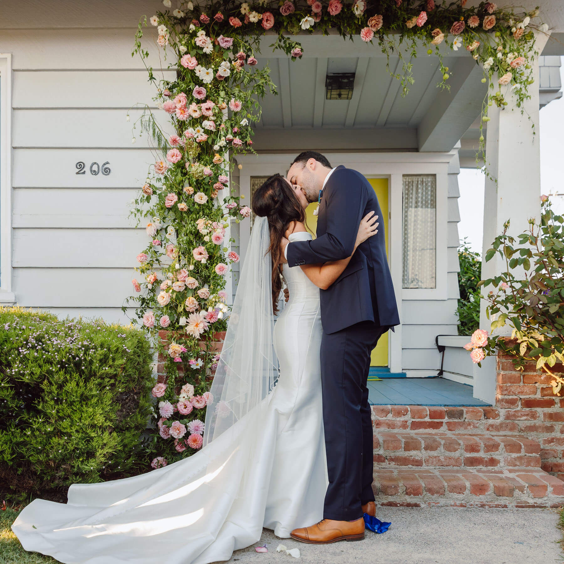 Santa-Cruz-Backyard-Wedding-Alice-Luke-29